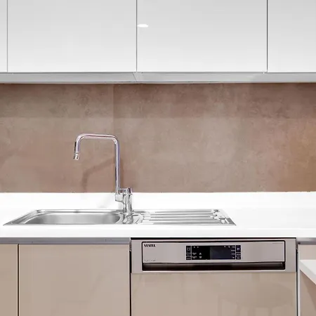 Daire Modern Near Mall Of And Metro